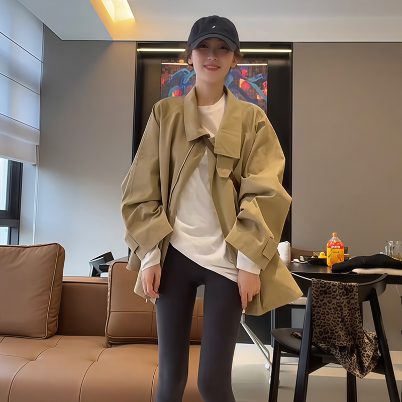 Korean-Style Cape Trench Coat for Women, Spring and Autumn 2026 New Model, High-End Short Style for Petite Figures, British Style Stand-Collar Coat