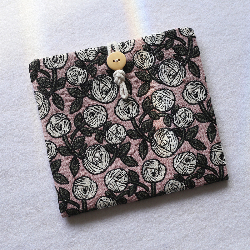 Embroidered Kindle Protective Case Inner Sleeve Suitable for Kpw6, Palm Reader Ocean54, Wenstone Leaf5Neo3 Storage Bag Embroidered Kindle Protective Case Inner Sleeve Suitable for Kpw6, Palm Reader Ocean54, Wenstone Leaf5Neo3 Storage Bag