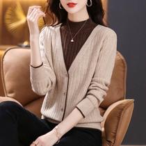 Young mothers winter temperament sweater thickened fake two-piece fashionable knitted sweater for middle-aged and elderly women