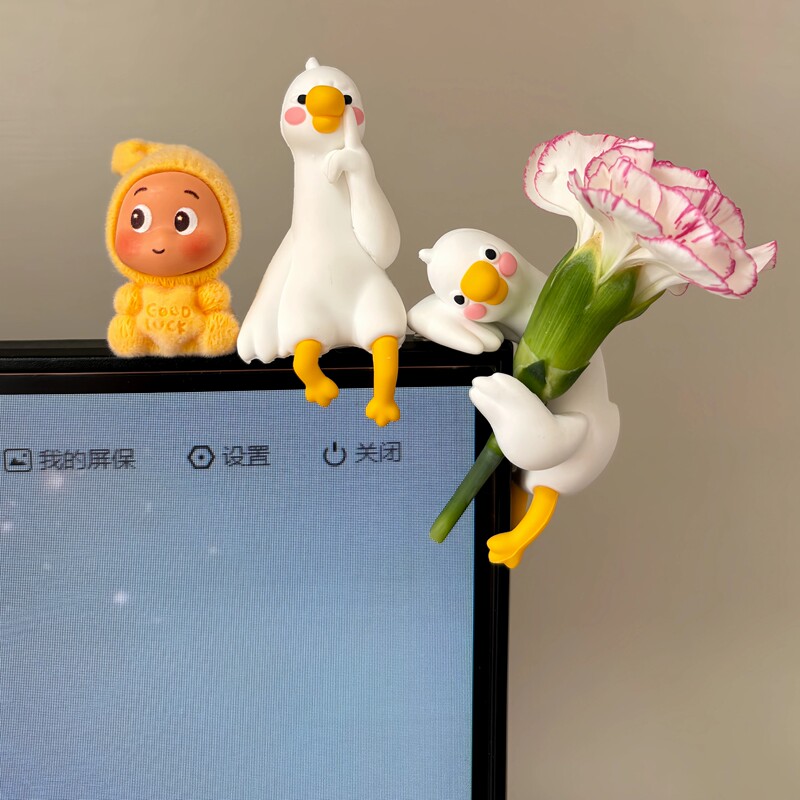 【Workstation Happiness Item】Papa Duck Computer Screen Ornament Office Decoration Emotion Stabilizer 【Workstation Happiness Item】Papa Duck Computer Screen Ornament Office Decoration Emotion Stabilizer