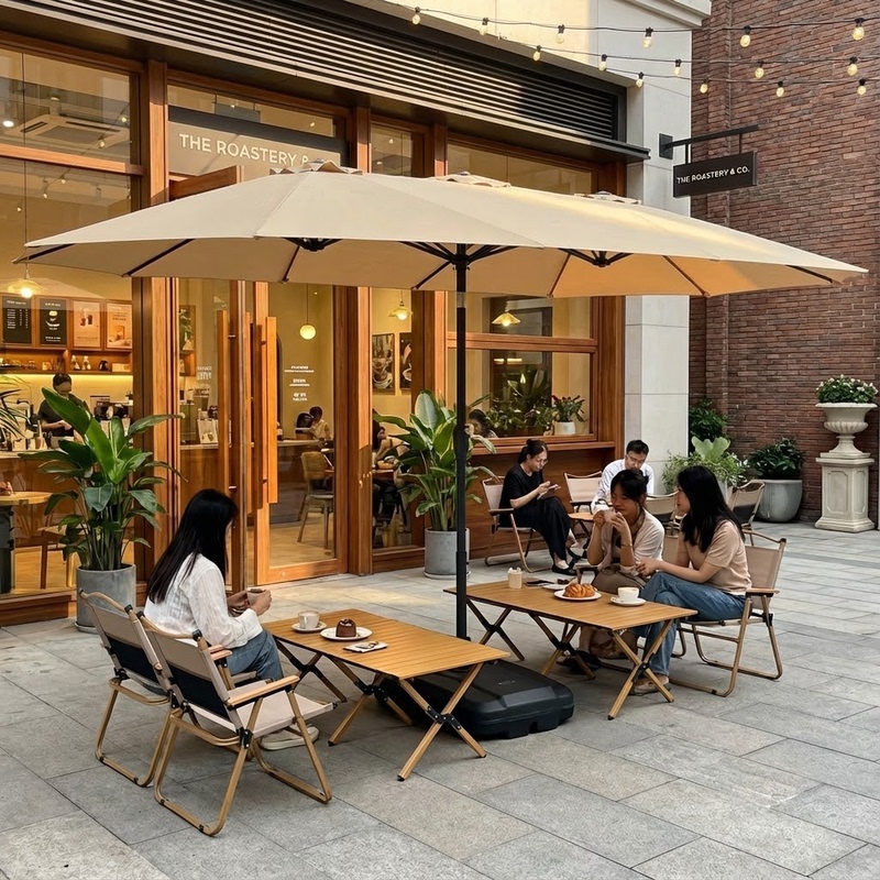 Outdoor Parasol, Courtyard Umbrella, Three-Head Umbrella, Roman Umbrella, Outdoor Solar-Powered Umbrella with Lights, Large Umbrella, Beach Commercial Umbrella