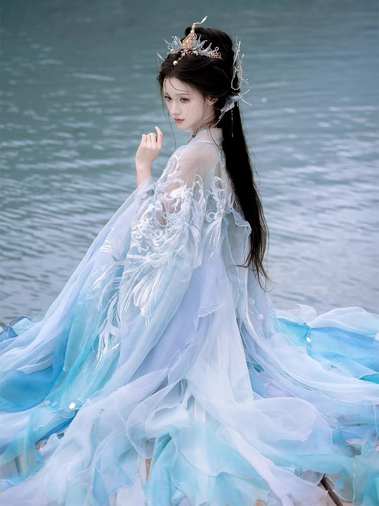chinese dress ladies Runway Elegance  Luxury New Chinese Style Mermaid Train Gold Qipao E Brocade Dragon Robe Trailing / If You Need to Customize, Click Here to Place An
