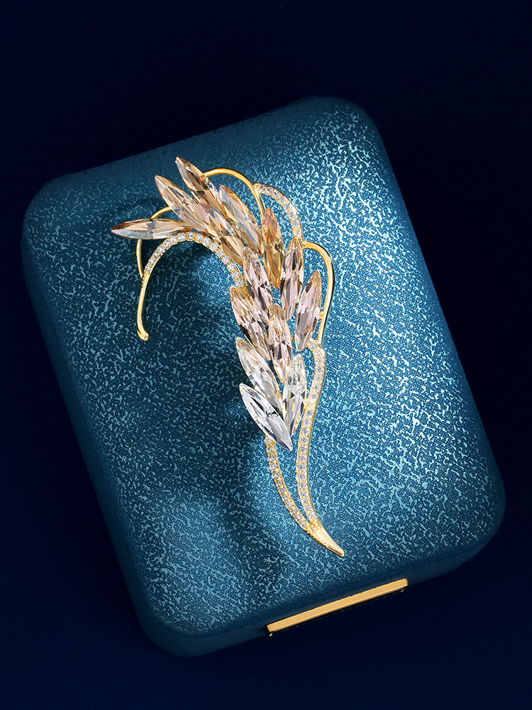 Abenheart Danish Wheat Spike Brooch Crystal Wheat Spike High-End Exquisite Fashion Brooch with a Unique Design