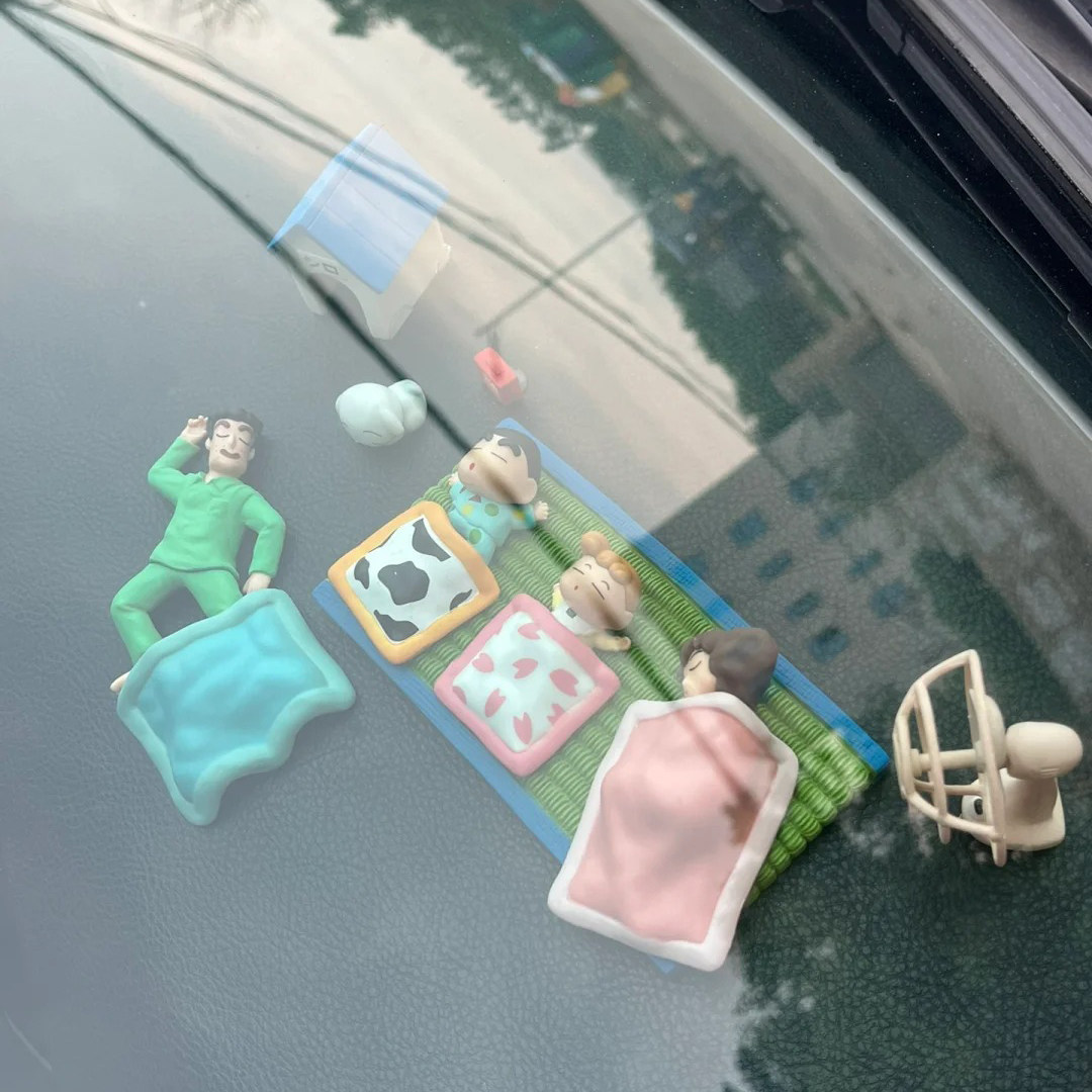 瞌睡版蜡笔小新一家睡姿蜡笔小新野原手办车载摆件扭蛋桌面摆件评价- 淘宝网