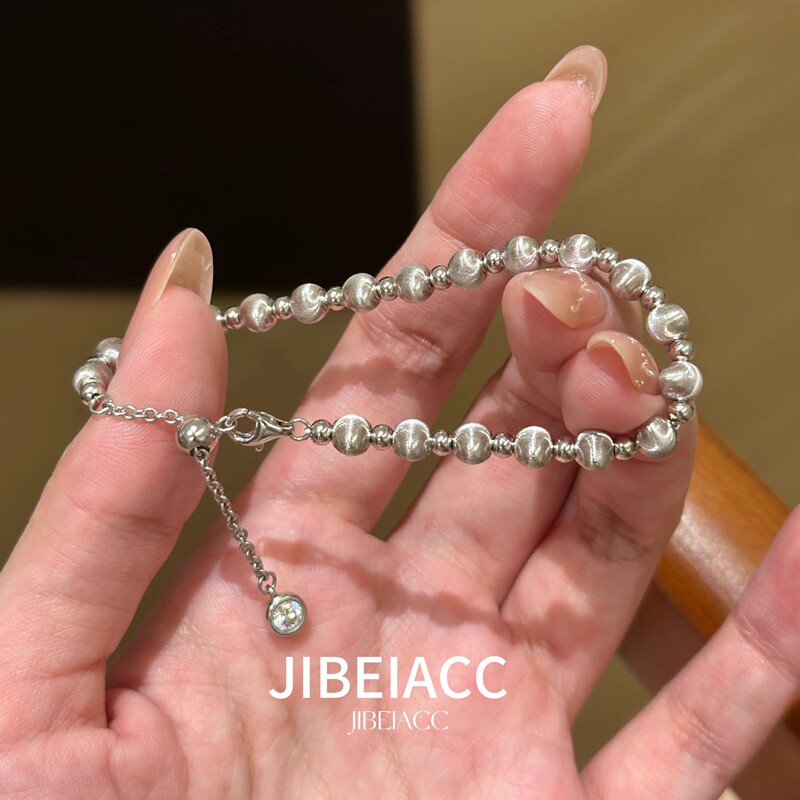 Brushed Cat's Eye Bracelet with Silver Beads, Handcrafted Silver Jewelry for Women, Niche Design, Heavy-Duty Silver Beads, Round Silver Beads, Pull-Out Style Jewelry Beads