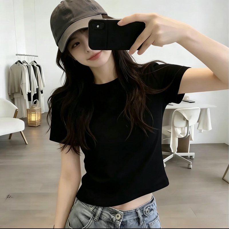 Black Short-Sleeved Round-Neck Summer 2026 New Slim-Fit T-Shirt for Women, Age-Reducing and Stylish Top ins Black Short-Sleeved Round-Neck Summer 2026 New Slim-Fit T-Shirt for Women, Age-Reducing and Stylish Top ins