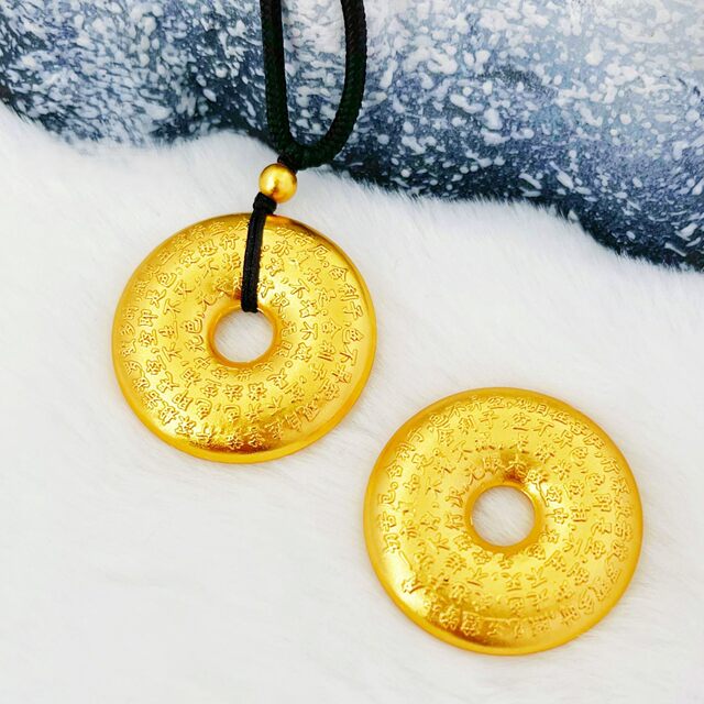 Authentic gold-wrapped silver ancient heart sutra classic peace buckle filigree coin clavicle chain Valentine's Day gift