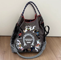 Большие черные бретели, с вышивкой