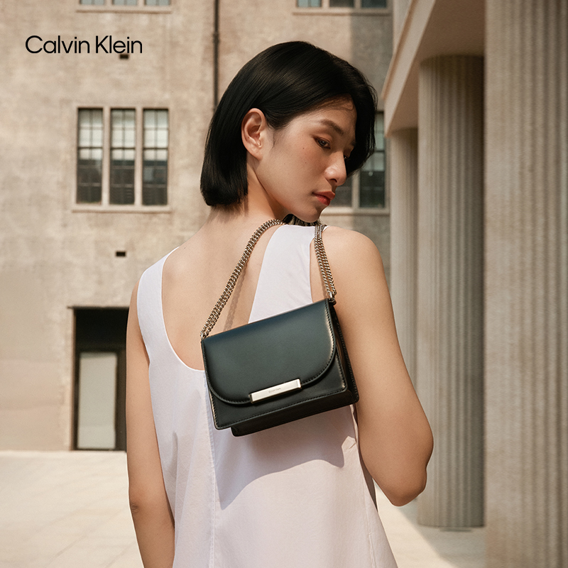 Ck Women's Bag, Elegant and Niche, Casual and Commuter Style, Flip-Top Chain, Cow Leather, Single Shoulder Crossbody Small Square Bag, Gift