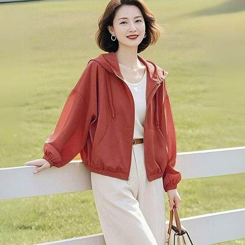 电竞夹克/外套 短款新款连帽2025春秋多巴胺薄款宽松小个子休闲防晒夹克上衣外套