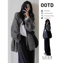 Gray knitted cardigan sweater jacket for women autumn and winter 2024 new early autumn lazy style top design niche