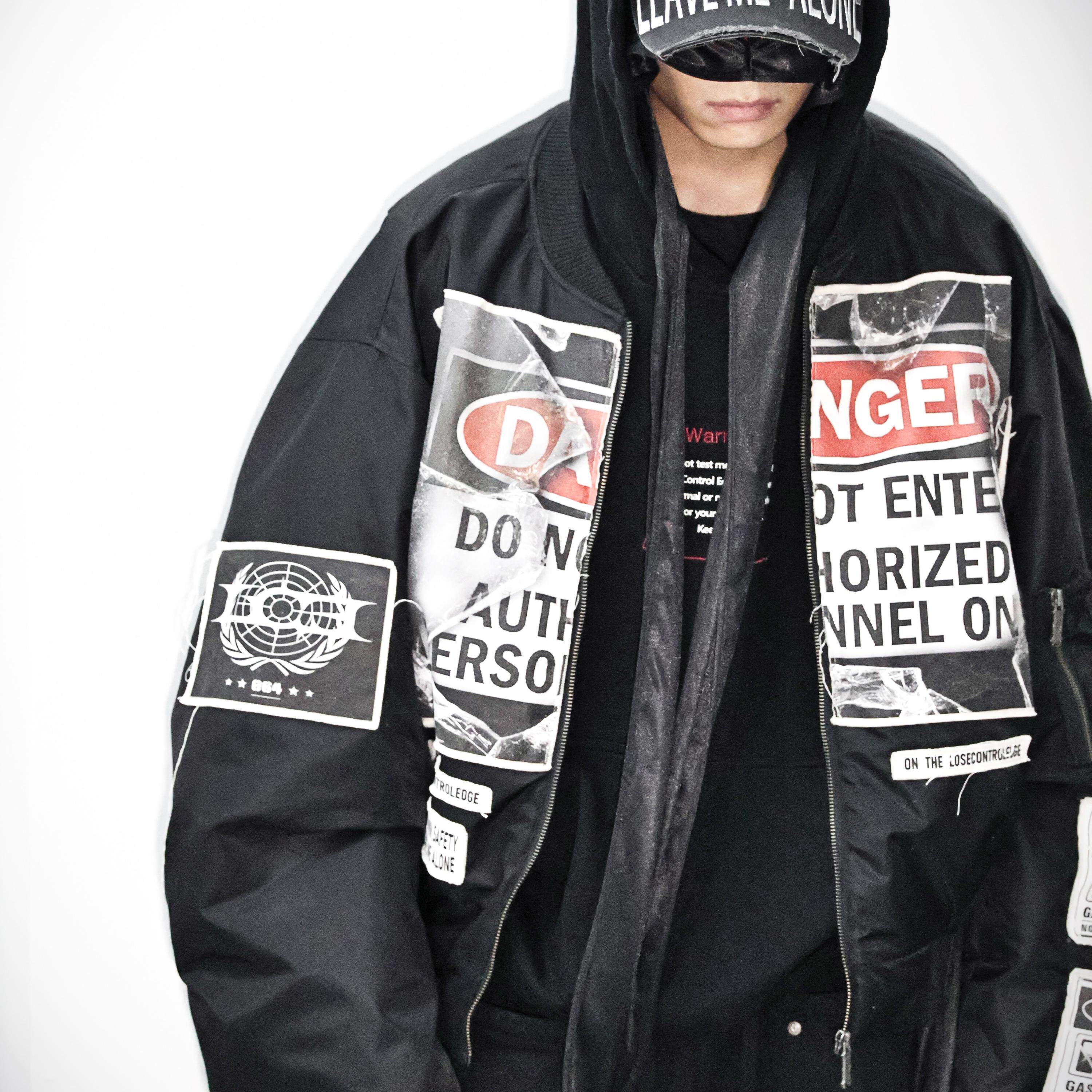 情侣皮肤一左一右分开LCE*失控边缘警示语印花贴布拼贴bomber棉服夹克短款廓形外套真香！_游戏皮肤_淘宝游戏网