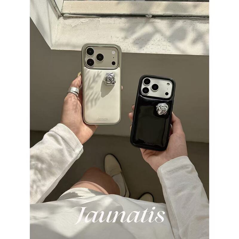 Jaunatis Endless Beginning Original Classic Early Spring Series Black and White Rose Leather Case 17Pro for Apple