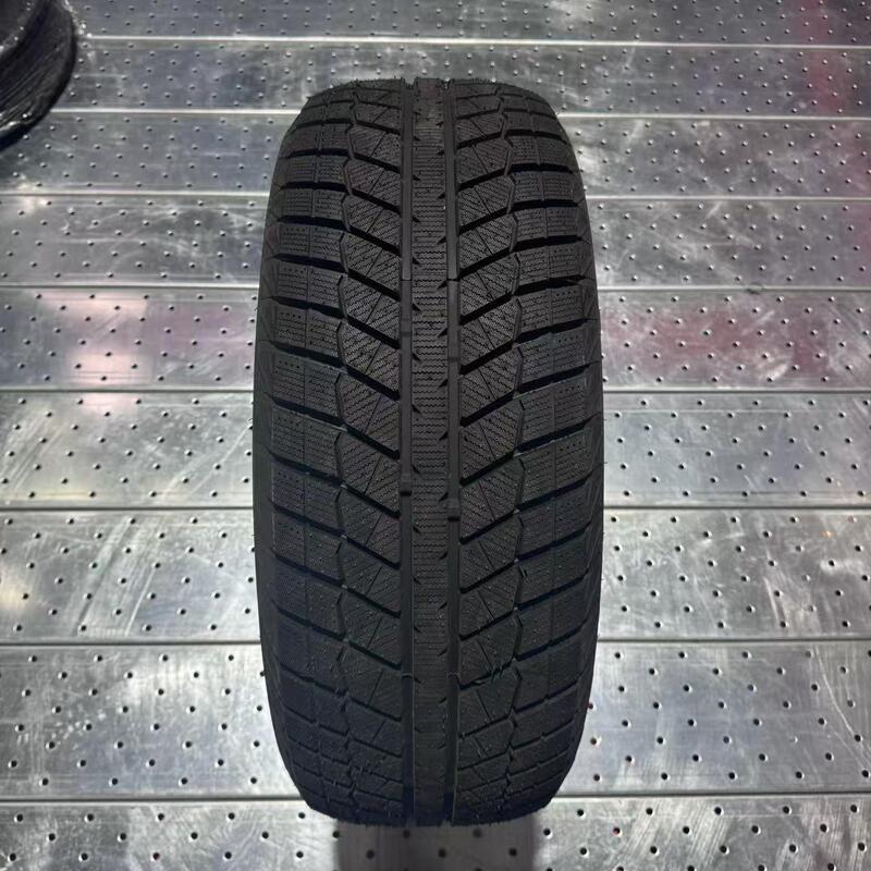 Atlas Snow Tires 18/19/20/ 21inch 215/225/235/245/255/265/275/285
