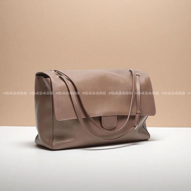 26Ss Single-Shoulder Flap Bag, Extra Large Cf G-Dragon Same Style Maxi Flapbbag 26Ss Single-Shoulder Flap Bag, Extra Large Cf G-Dragon Same Style Maxi Flapbbag