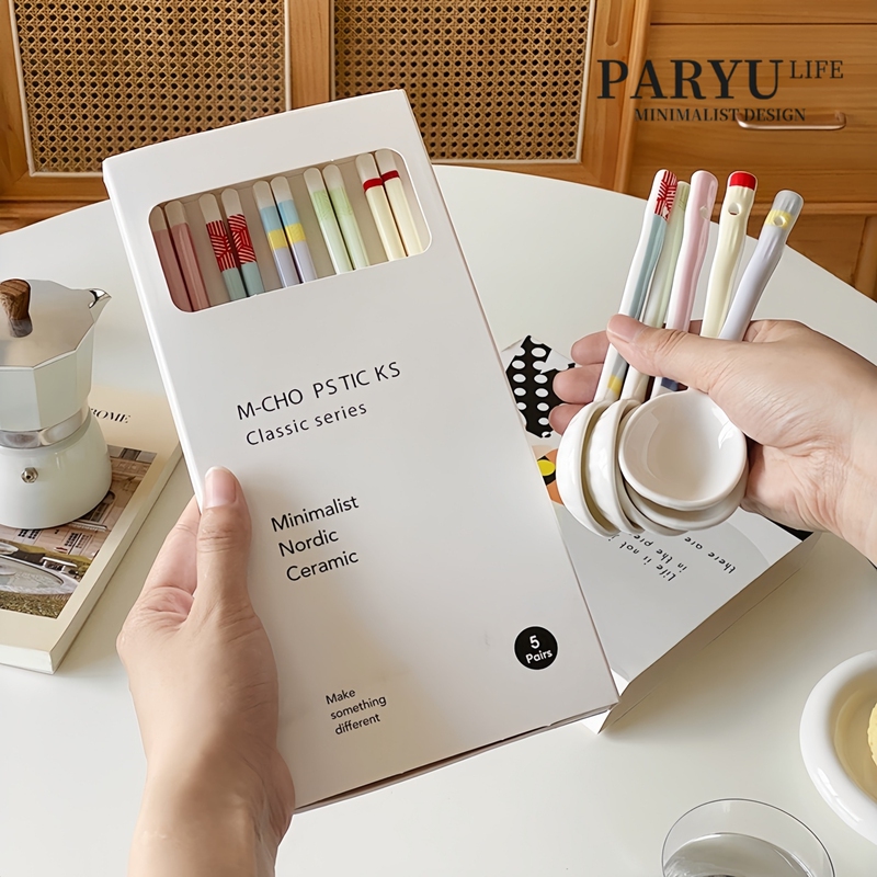 Paryu New Japanese-Style Ceramic Chopsticks for Home Use, Mold-Resistant, Antibacterial, High Aesthetic Value, High Temperature Resistance, Macaron Color, High-End