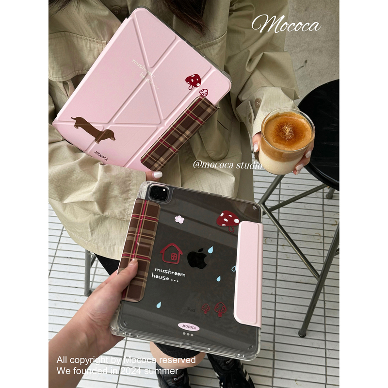 Mococa《Mushroom House》 ins Original Pink Design Dachshund Autumn/Winter 70% off Magnetic Protective Case 3+Y Type Acrylic Anti-Bend with Buckle Air56 Tablet Case Pro 11inch