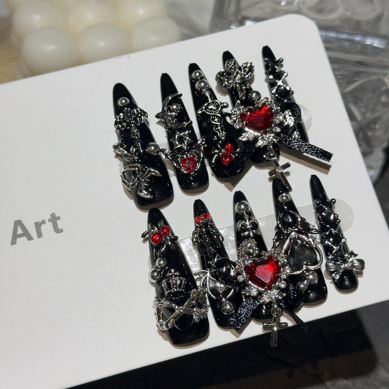 Mass-Produced Nail Art Y2K Hot Girl Wearable Nails Removable and Reusable Nail Patches Mass-Produced Nail Art Y2K Hot Girl Wearable Nails Removable and Reusable Nail Patches