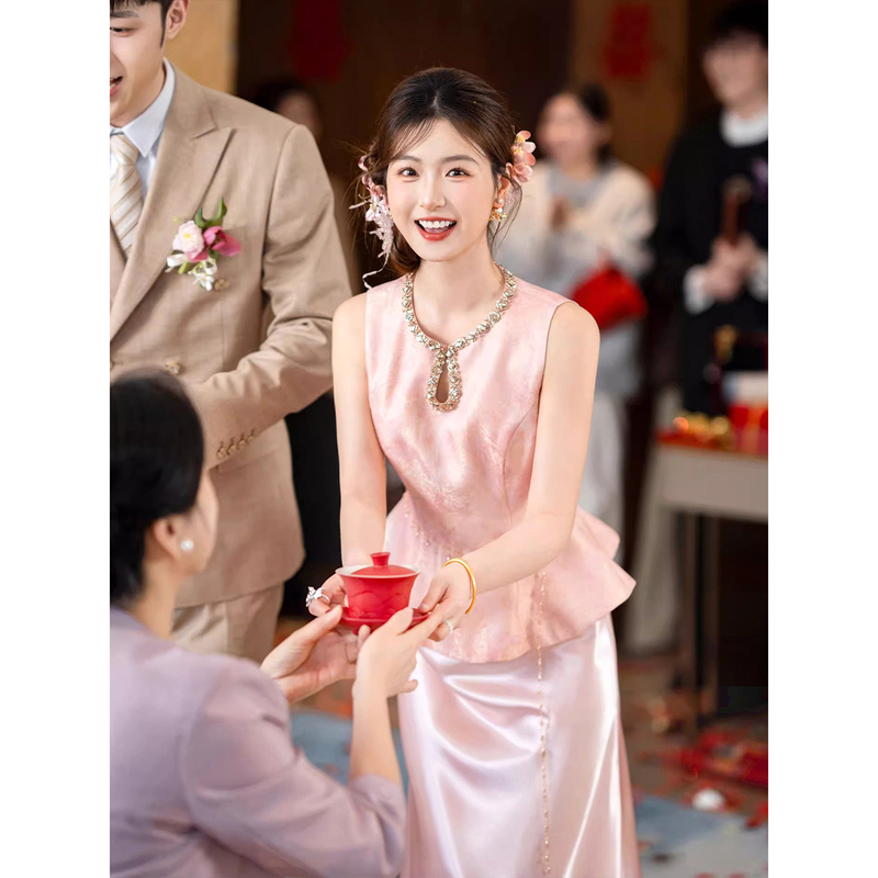 Bride's New Chinese-Style High-End Elegant Engagement Qipao Two-Piece Set for Wedding Reception and Return Home Ceremony Long Dress