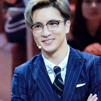 New trendy student handsome half-frame myopia glasses mens retro black frame business style anti-blue light glasses anti-radiation