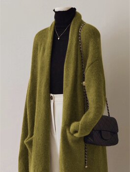 Mid-Length Knitted Cardigan for Women in Autumn and Winter, Loose and Lazy Style, Unique and High-End, Elegant Spring and Autumn Thickened Sweater Jacket