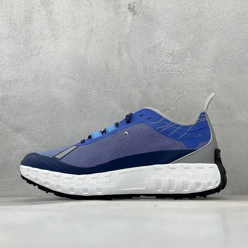 Toxic-Free, with Label, Trail Running Shoes, Outdoor Hiking and Mountaineering, Lightweight, Non-Slip, Men's and Women's Sports Running Shoes Toxic-Free, with Label, Trail Running Shoes, Outdoor Hiking and Mountaineering, Lightweight, Non-Slip, Men's and Women's Sports Running Shoes