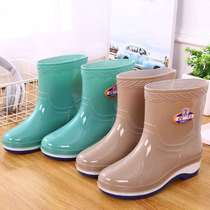 Anti-slip labor protection rain boots rubber shoes mid-tube womens comfortable water shoes warm short-tube_wear-resistant waterproof and velvet water boots rain