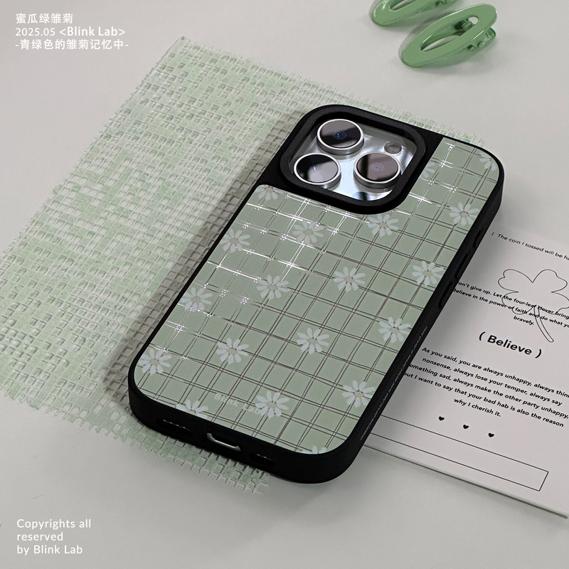 Blinklab·Original Honeydew Green Plaid Daisy Mirror ins Style High-End Black Edge Matte Suitable for Apple 18/17Promax16Plus Phone Case Blinklab·Original Honeydew Green Plaid Daisy Mirror ins Style High-End Black Edge Matte Suitable for Apple 18/17Promax16Plus Phone Case