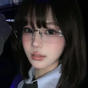 Silver Rimless Glasses for Women, Pure and Elegant, Suitable for Prescription Lenses, Makes the Face Look Smaller, Anti-Blue Light, Non-Prescription Lenses