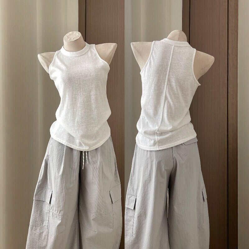 Who Understands the Value of This Summer Tank Top?! It's a Slimming, Loose-Fitting Sleeveless Top for Women That Can Be Worn as an Inner Layer or Outerwear in Summer