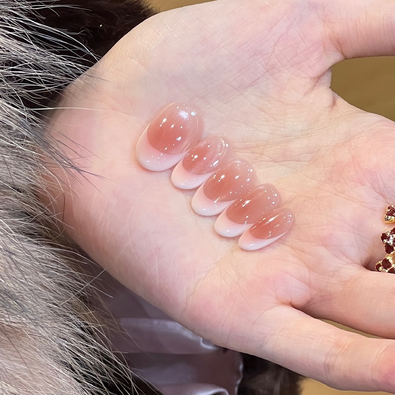French-Style Short Press-On Nails, Blush Cat-Eye Oval Nails, New High-End Luxury, Brightening, Super Popular and Stunning Nail Tips