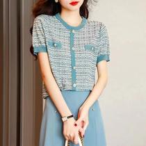 Suit Daisy spring temperament autumn and winter high-end summer fashion temperament pullover bottoming shirt European goods