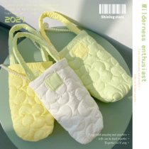 Original Wild Anecdote original insulated cup cover cup sleeve Slant Satchel Bag Cute and little crowdsourced universal