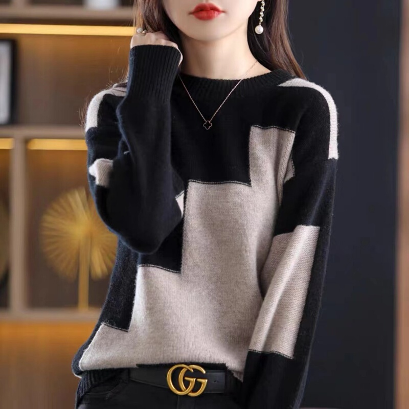 Clearance Bargains~ Designer Labels Withdrawn from Stores, Export Women's Knitted Tops, Women's Autumn and Winter Color-Block Base Sweaters
