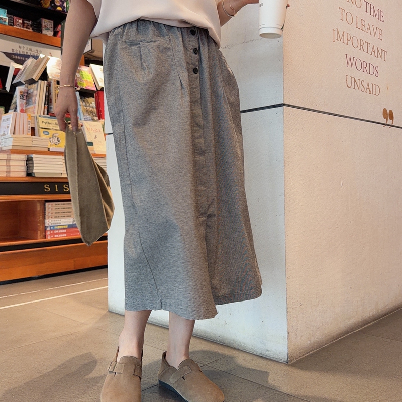 Korean Dongdaemun Women's Spring and Summer Sweet and Comfortable Elastic Waist Front Slit Black and White Houndstooth Skirt Korean Dongdaemun Women's Spring and Summer Sweet and Comfortable Elastic Waist Front Slit Black and White Houndstooth Skirt