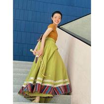 Tibetan dance costumes womens practice skirts posing in costumes performing ethnic folk dances
