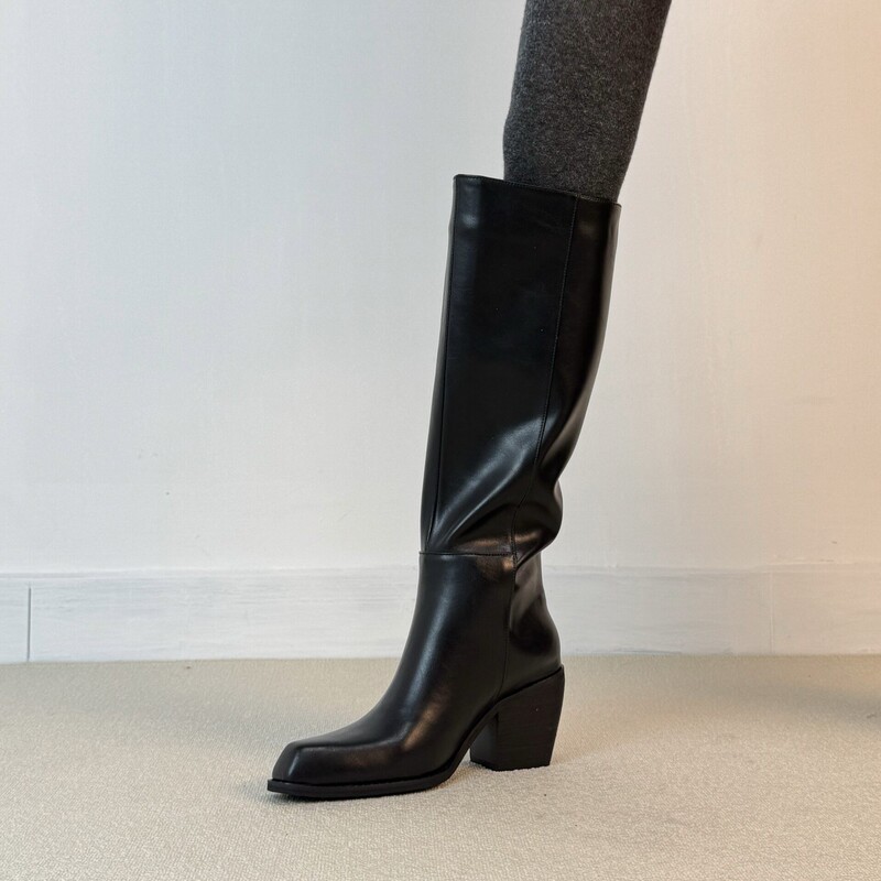 Liuye Six Also Refers to Simple, Knee-High, Comfortable for Commuting, Genuine Leather, Straight-Leg, High-Cut, Leg-Slimming Riding Boots L2585