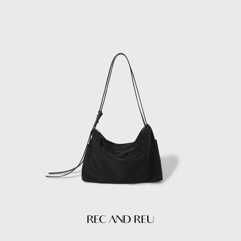 Rec and Reu I Bought the Super Korean-Style Giant Cargo-Style Backpack with Double Shoulder Straps, Versatile Blogger Bag