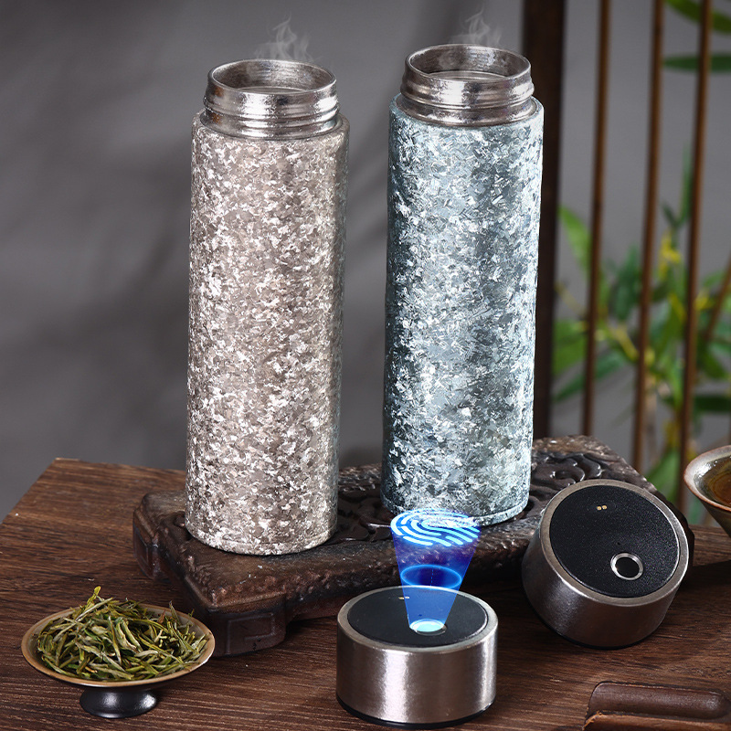 Noble High-End Student Fingerprint Unlocking Thermos Cup, Double-Layer Pure Titanium Water Cup, Tea Cup, Technology-Based Pure Titanium Cup Inside and Out Noble High-End Student Fingerprint Unlocking Thermos Cup, Double-Layer Pure Titanium Water Cup, Tea Cup, Technology-Based Pure Titanium Cup Inside and Out