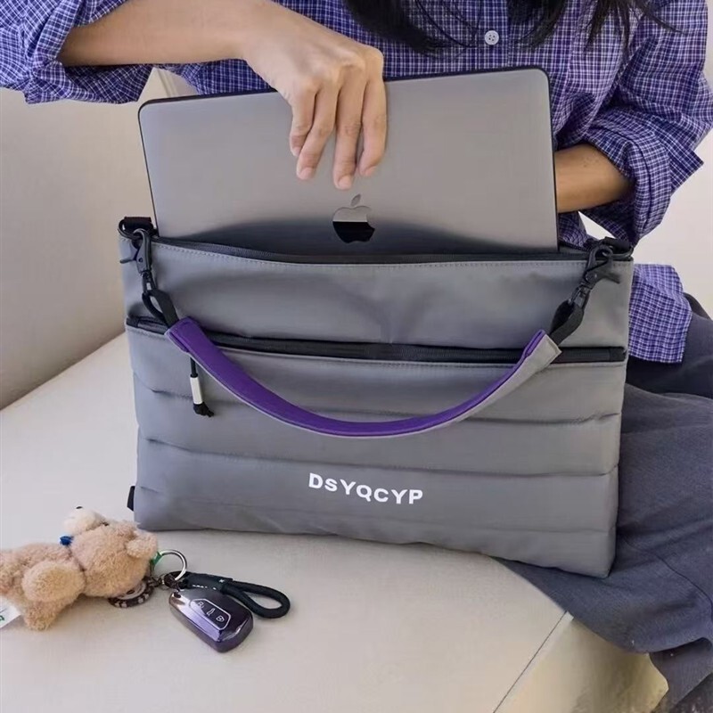 Casual, Niche and High-End Laptop Bag 13inch 14inch Unisex, Can Be Carried on One Shoulder, Hand-Carried or Cross-Body Casual, Niche and High-End Laptop Bag 13inch 14inch Unisex, Can Be Carried on One Shoulder, Hand-Carried or Cross-Body