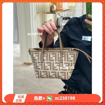 (Deposit) 2024 new mens and womens saddle tote shoulder messenger chain bag fashion trend universal style