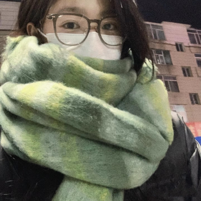 2025 New Green Scarf for Women, Winter Korean Style, High-End Atmosphere, Versatile, Student Mohair Neck Warmer for Men, Winter