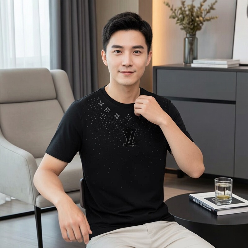 Hong Kong Lv K Store Summer Trendy Men's American-Style High-End Classic Shenzhen Nanyou Brand Replica Luxury Rhinestone Short-Sleeve Shirt Hong Kong Lv K Store Summer Trendy Men's American-Style High-End Classic Shenzhen Nanyou Brand Replica Luxury Rhinestone Short-Sleeve Shirt