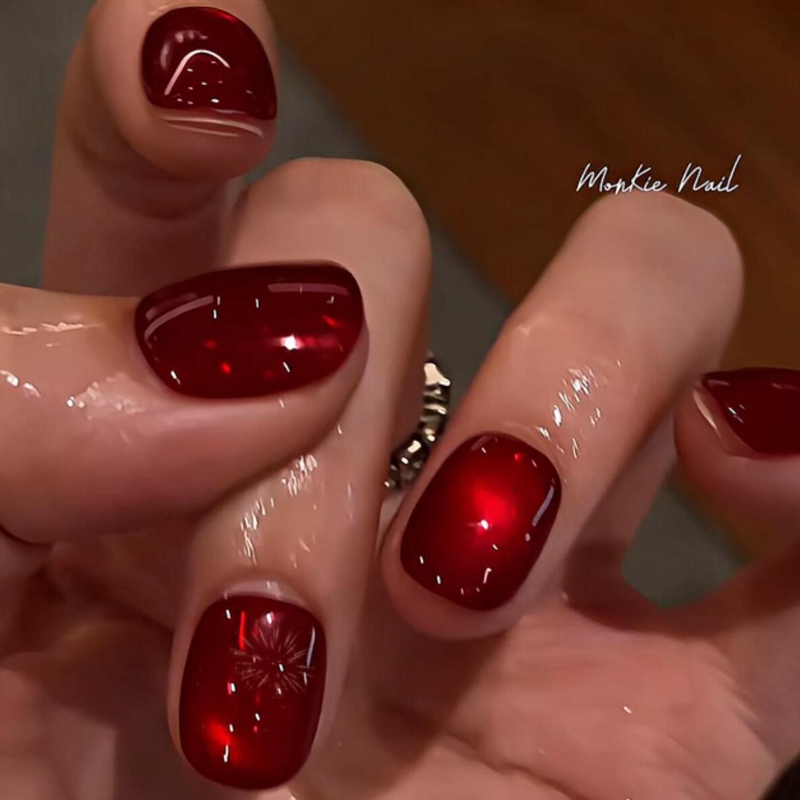 Handmade Nail Patches in Pigeon Blood Red Glass Beads Cat Eye Style, Wearable Nails, 2026 New Year Style, Short Style, Autumn and Winter, High-End Feel Handmade Nail Patches in Pigeon Blood Red Glass Beads Cat Eye Style, Wearable Nails, 2026 New Year Style, Short Style, Autumn and Winter, High-End Feel