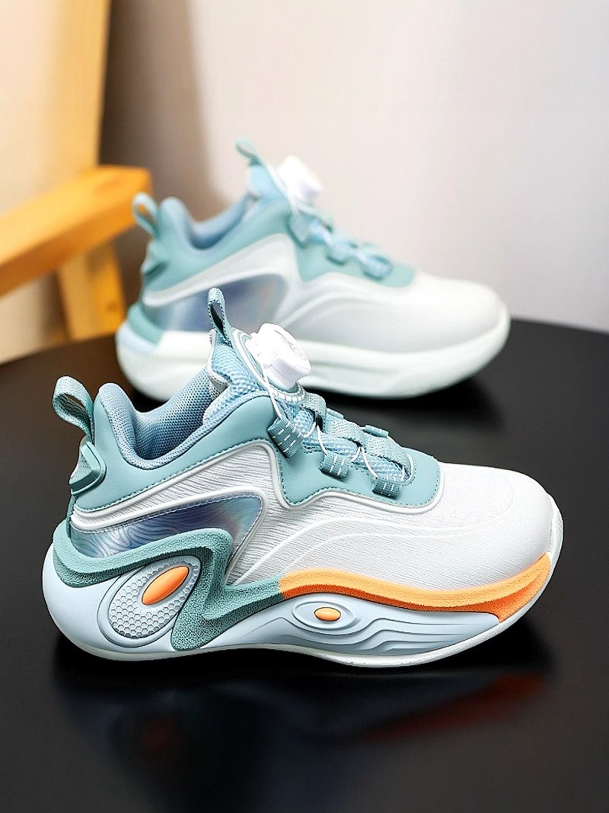 Children's Basketball Shoes, Boys' Shoes, Winter 2026 New Anti-Slip Shock-Absorbing Training Sneakers for Older Kids and Elementary School Students
