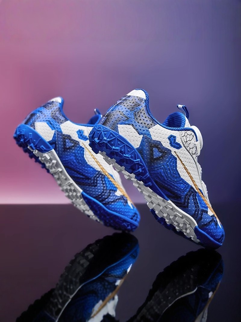 Children's Football Shoes, Boys' Rotating Buckle Professional Training Spikes, Student Competition Shoes, Short Spike Grass Sports Shoes