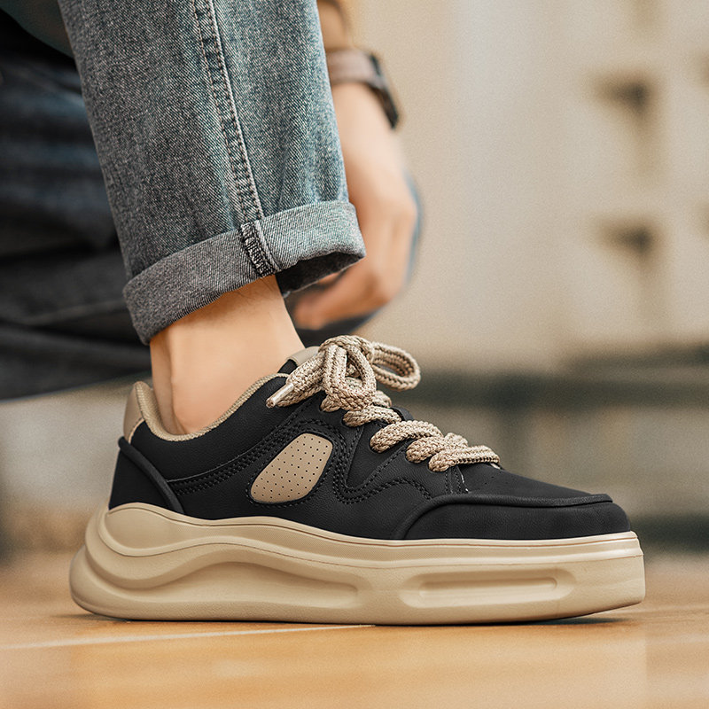2026 New Men's Shoes, Summer Youth High-End Casual Sneakers, Soft Sole, Height-Increasing, Versatile Black Sports Trendy Shoes