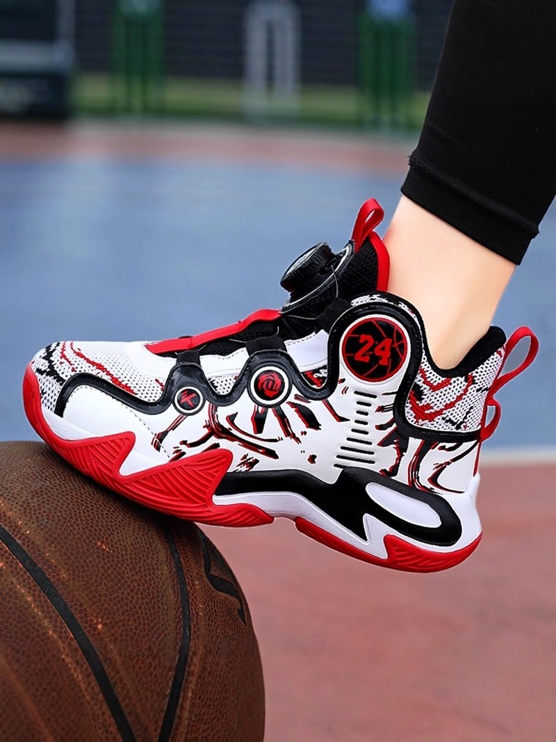 Children's Basketball Shoes for Boys 2026 New Winter Sports Shoes for Older Kids, Boys' Non-Slip Fleece-Lined Warm Cotton Shoes