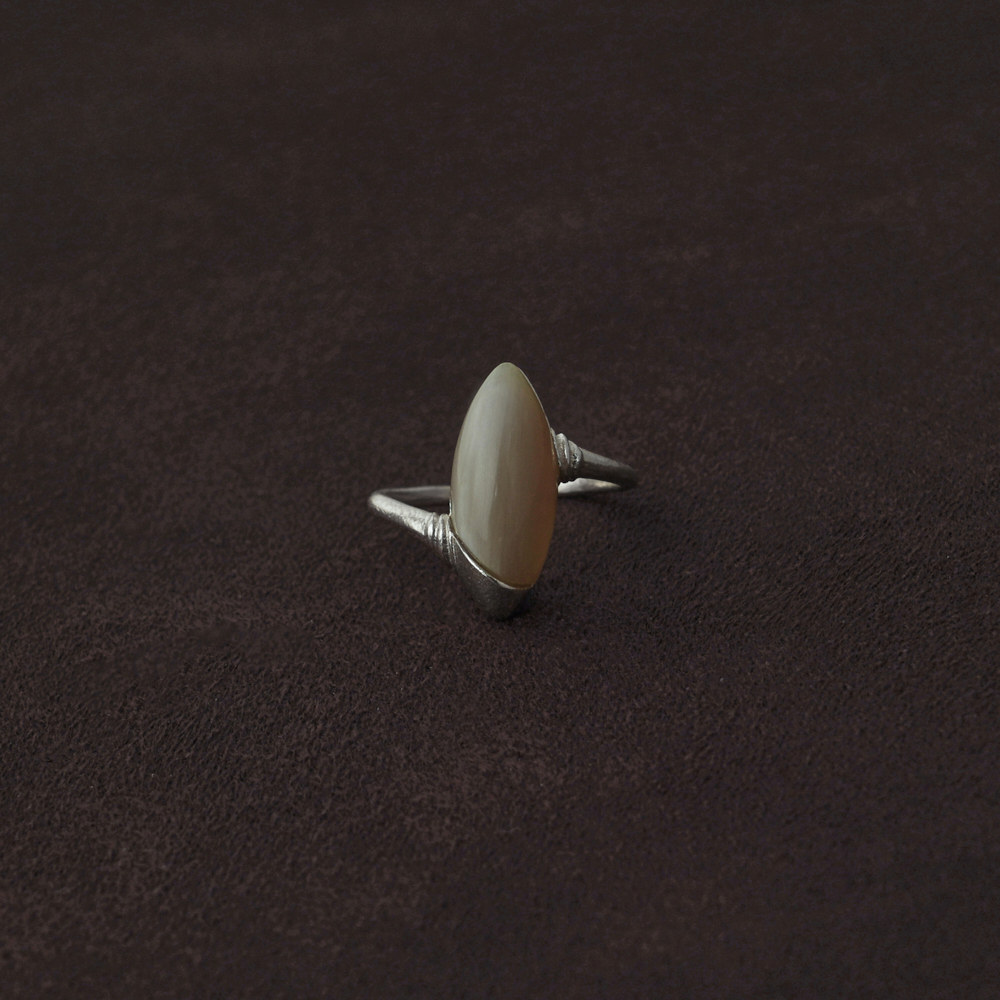 OLIOEACETO cooperation series hazelnut ring