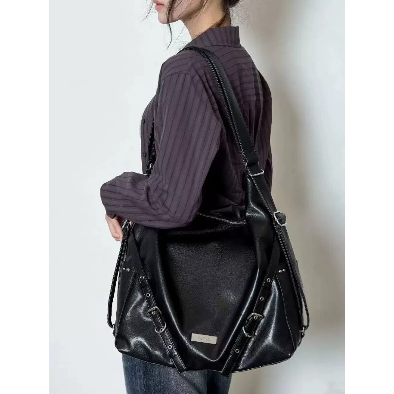 Korean Ason Large-Capacity Letter Logo Rivet Handbag Motorcycle Backpack/Shoulder Bag Dual-Use Bag Korean Ason Large-Capacity Letter Logo Rivet Handbag Motorcycle Backpack/Shoulder Bag Dual-Use Bag